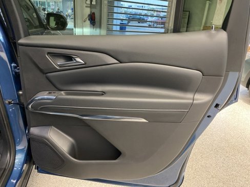 New 2026 Chevrolet Traverse LT w/ Driver Confidence Package image 32