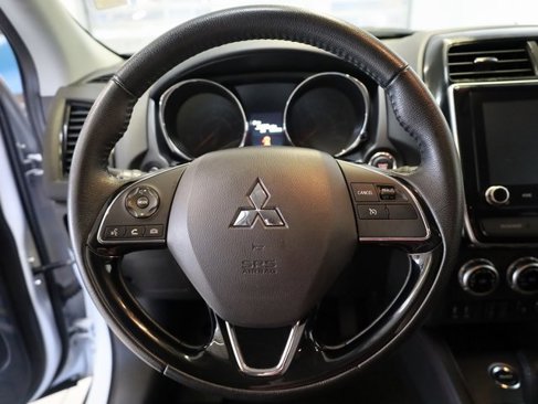 Used 2024 Mitsubishi Outlander Sport SE image 8