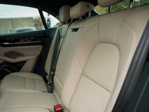 New 2025 Porsche Macan 4S Electric image 29