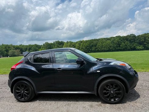 Used 2014 Nissan Juke S w/ Midnight Edition 2.0 image 5