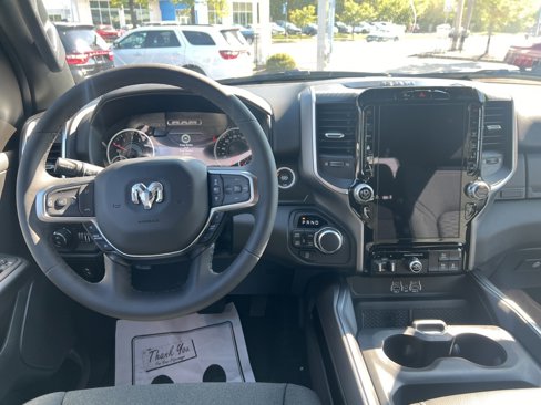 New 2026 RAM 1500 4x4 Crew Cab image 9