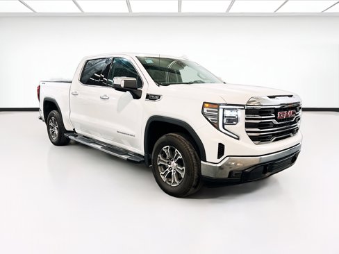 Used 2024 GMC Sierra 1500 SLT image 3
