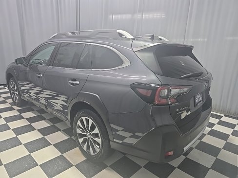 New 2025 Subaru Outback Touring XT image 11