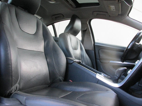 Used 2015 Volvo S60 T5 Premier image 13