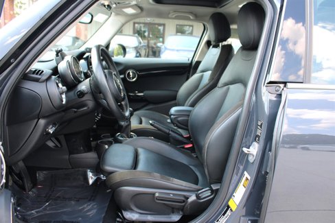 Used 2019 MINI Cooper S w/ Signature Upholstery Package image 15