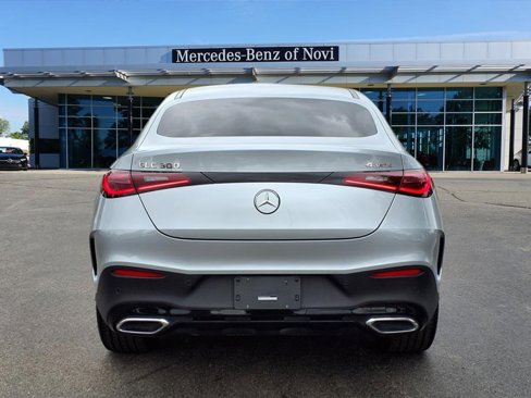 Certified 2024 Mercedes-Benz GLC 300 4MATIC image 4