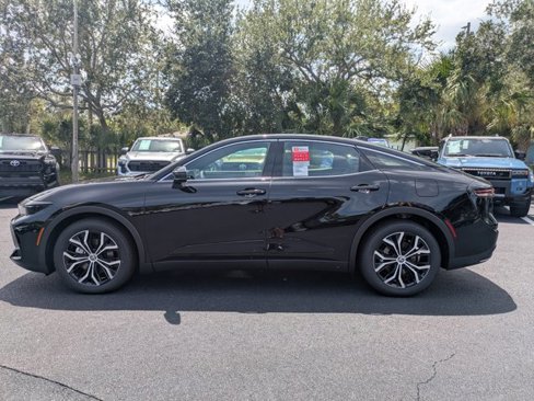 New 2026 Toyota Crown XLE image 7