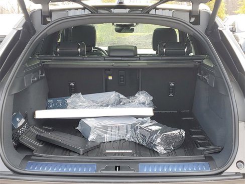 New 2026 Land Rover Range Rover Velar Dynamic SE image 6