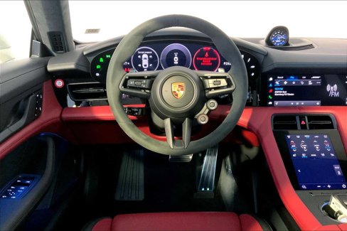 New 2025 Porsche Taycan GTS image 13