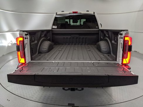 New 2026 Ford F250 Platinum image 14