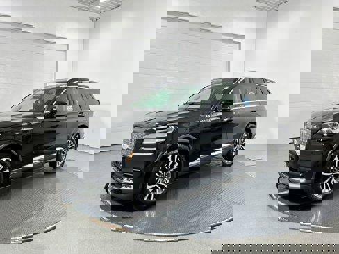 Used 2020 Lincoln Aviator Reserve w/ Equipment Group 201A image 15