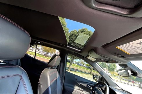 Used 2022 Chevrolet Equinox RS w/ RS Leather Package image 20
