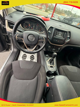 Used 2016 Jeep Cherokee Latitude w/ Safety/Convenience Group image 14
