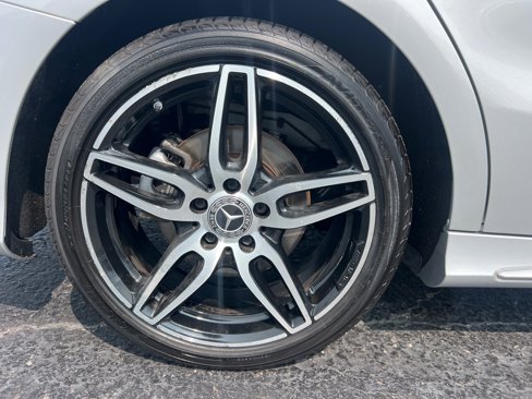 Used 2019 Mercedes-Benz CLA 250 4MATIC image 42
