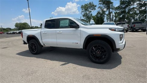 New 2025 GMC Canyon AT4 image 2