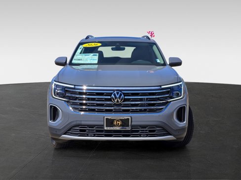 New 2026 Volkswagen Atlas SE image 2