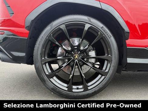 Used 2022 Lamborghini Urus image 13