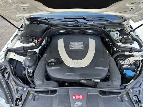 Used 2011 Mercedes-Benz E 550 Sedan image 33