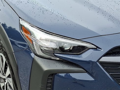 Certified 2025 Subaru Outback Premium w/ Popular Package #1A image 10