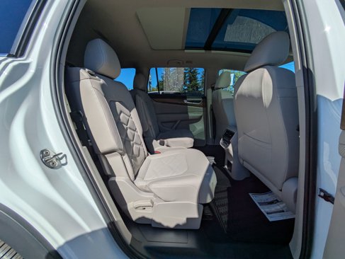 New 2025 Volkswagen Atlas SE image 30