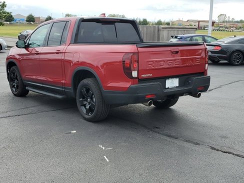 Certified 2025 Honda Ridgeline Black Edition image 5