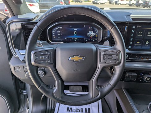 Certified 2024 Chevrolet Silverado 1500 High Country w/ Technology Package image 17
