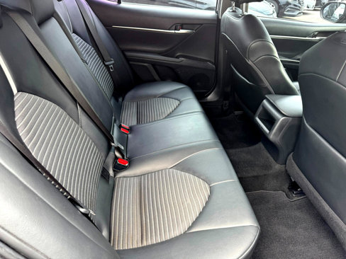 Used 2021 Toyota Camry SE image 27