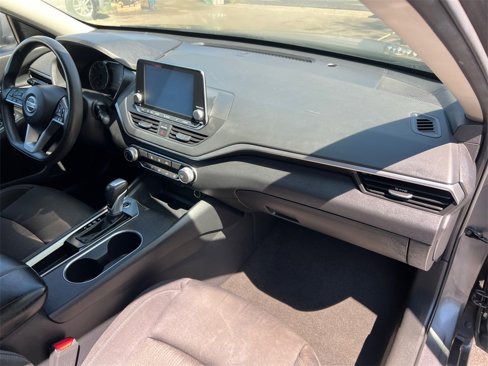 Used 2022 Nissan Altima 2.5 SV image 16