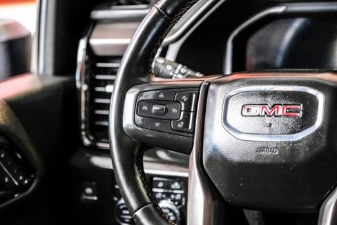 Used 2024 GMC Sierra 2500 AT4 w/ Technology Package image 18