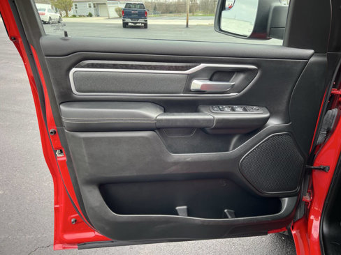 Used 2022 RAM 1500 Big Horn w/ Night Edition image 12