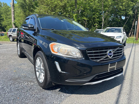 Used 2016 Volvo XC60 T5 w/ Proximity Package image 7