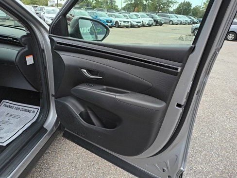 Used 2024 Hyundai Tucson Blue image 18