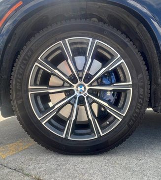 Used 2021 BMW X5 M50i w/ Executive Package image 47