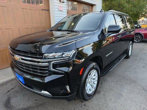 Used 2021 Chevrolet Suburban LT image 7