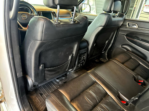 Used 2017 Jeep Grand Cherokee Limited 75th Anniversary image 40