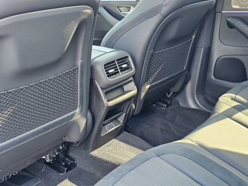 Certified 2025 Mercedes-Benz GLE 53 AMG 4MATIC image 26