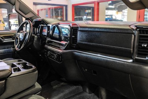 Used 2024 Chevrolet Silverado 2500 LT image 13