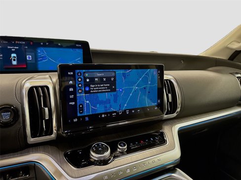 New 2025 Ford Expedition Platinum image 12