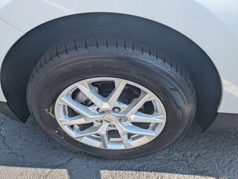 Used 2024 Chevrolet Equinox LT image 33