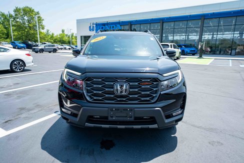 Used 2022 Honda Passport TrailSport image 2