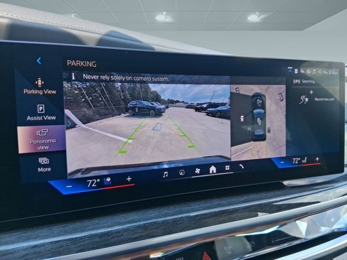New 2026 BMW 750e xDrive image 25