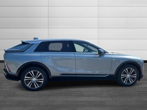New 2026 Cadillac Lyriq Premium Luxury image 6