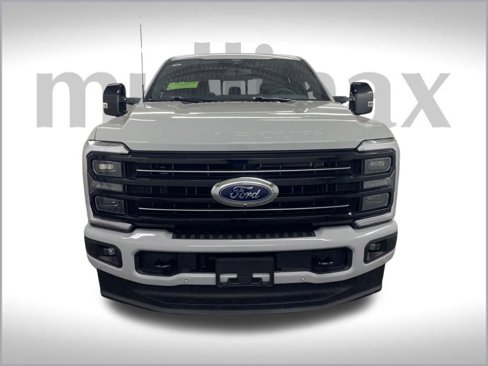 New 2026 Ford F250 Platinum image 15