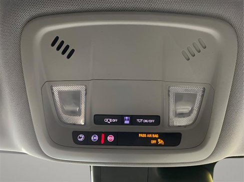 Used 2020 Chevrolet Malibu LT image 24