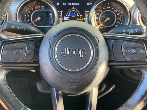 Used 2021 Jeep Wrangler Unlimited Sport image 27