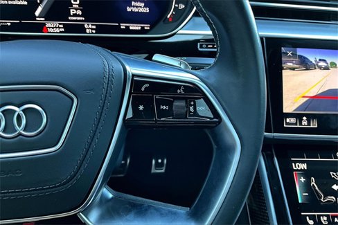 Used 2020 Audi S8 L w/ S8 Executive Package image 21