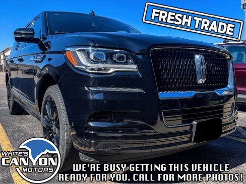 Used 2023 Lincoln Navigator L Reserve image 1