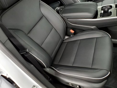 New 2026 Buick Enclave Preferred w/ Power Package image 18