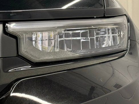 New 2025 Jeep Grand Cherokee Limited w/ Black Appearance Package image 15