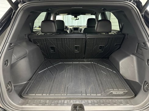 Used 2023 Chevrolet Equinox RS w/ LPO, Floor Liner Package image 24